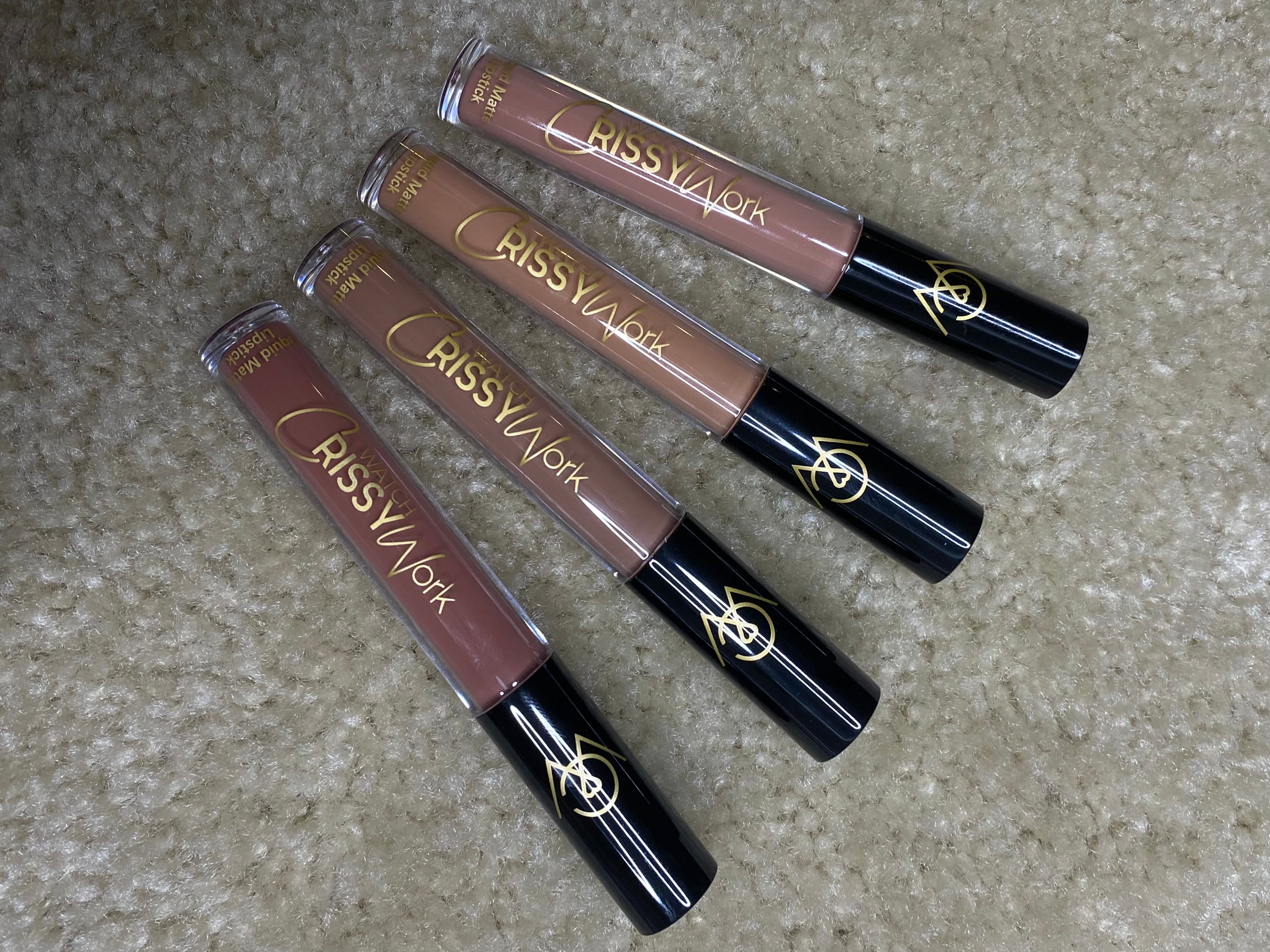 HARD-TO-LEAVE LIQUID MATTE LIPSTICK