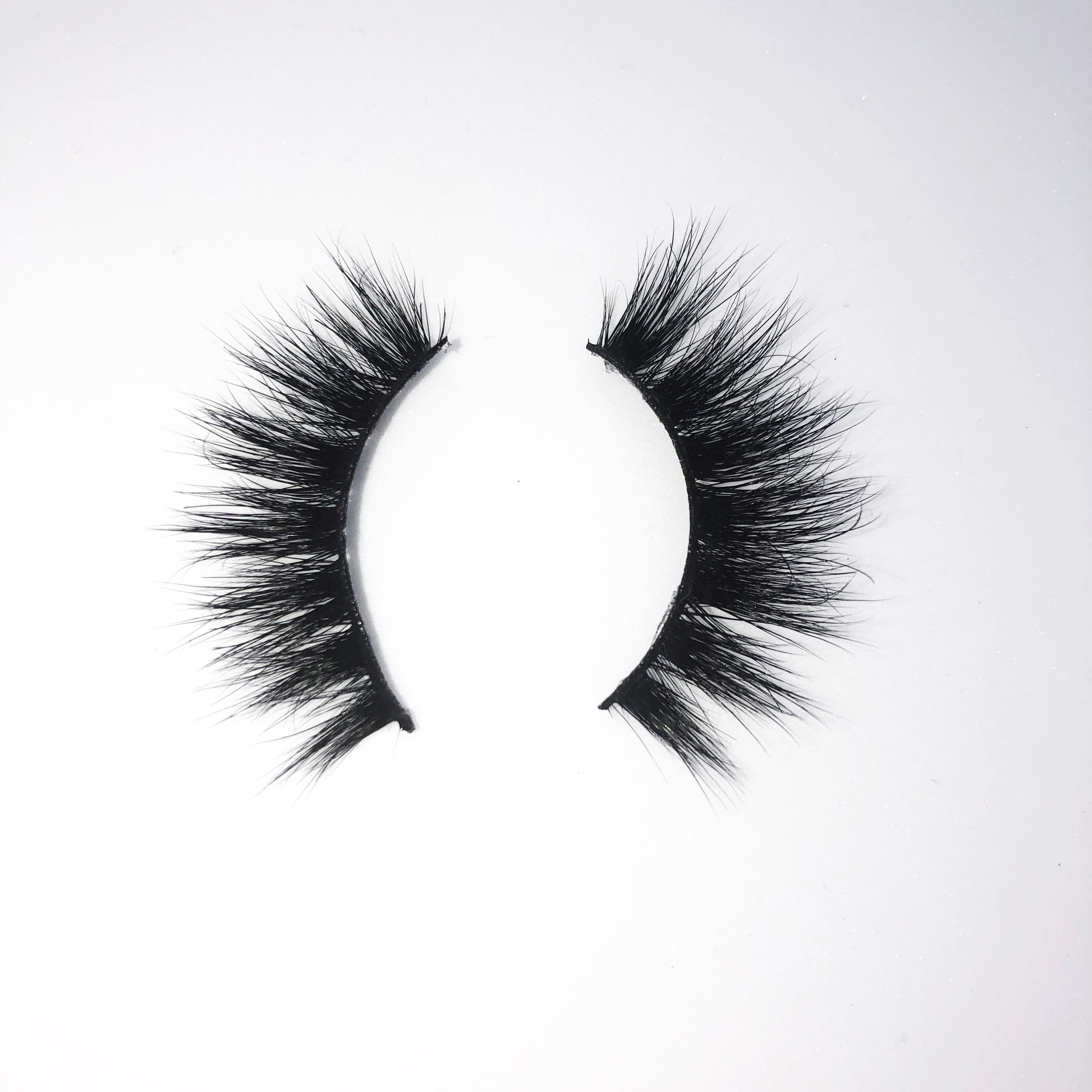 REBEL LUXURY LASHES
